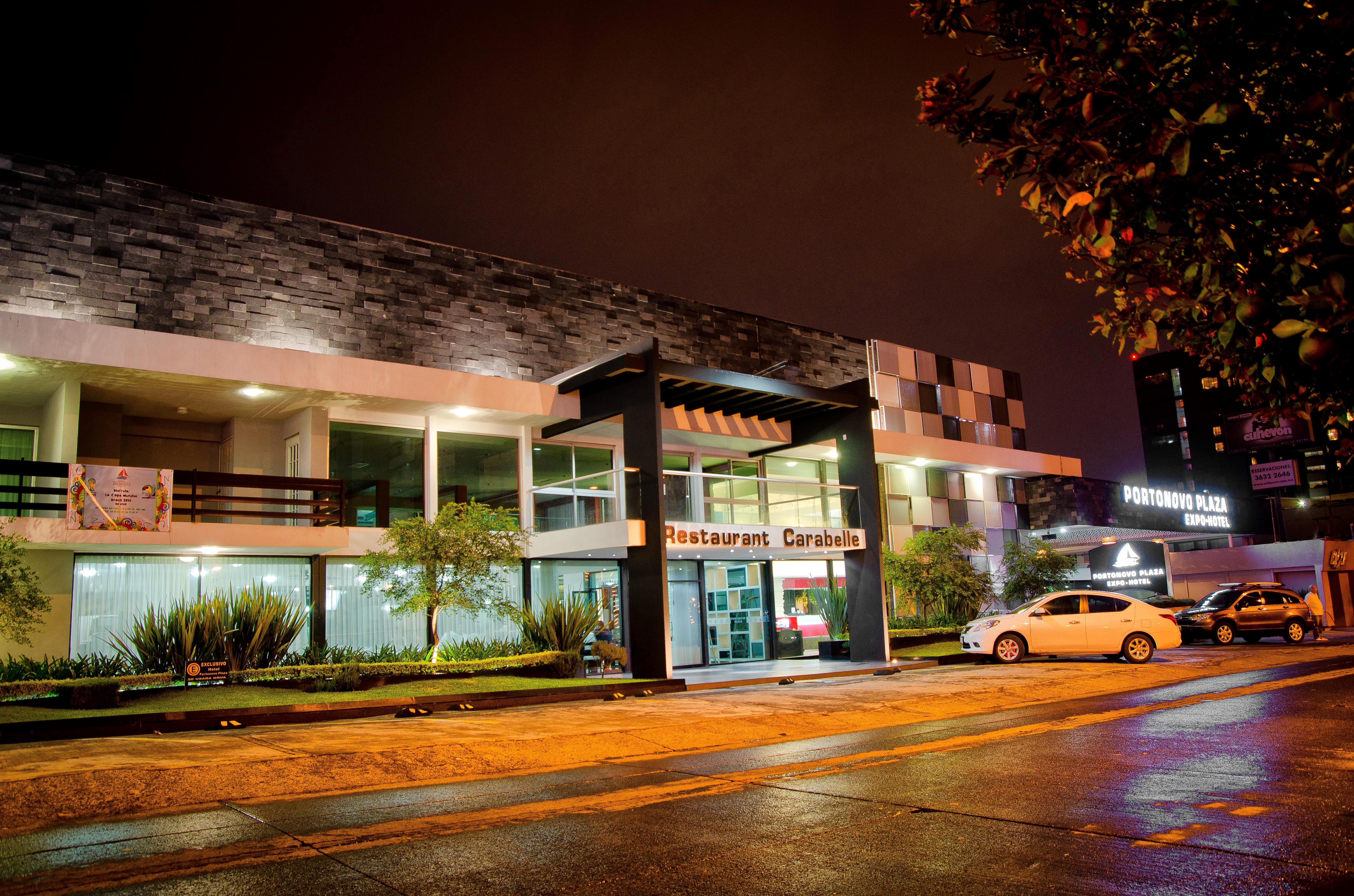Hotel Portonovo Plaza Expo Zapopan Ngoại thất bức ảnh