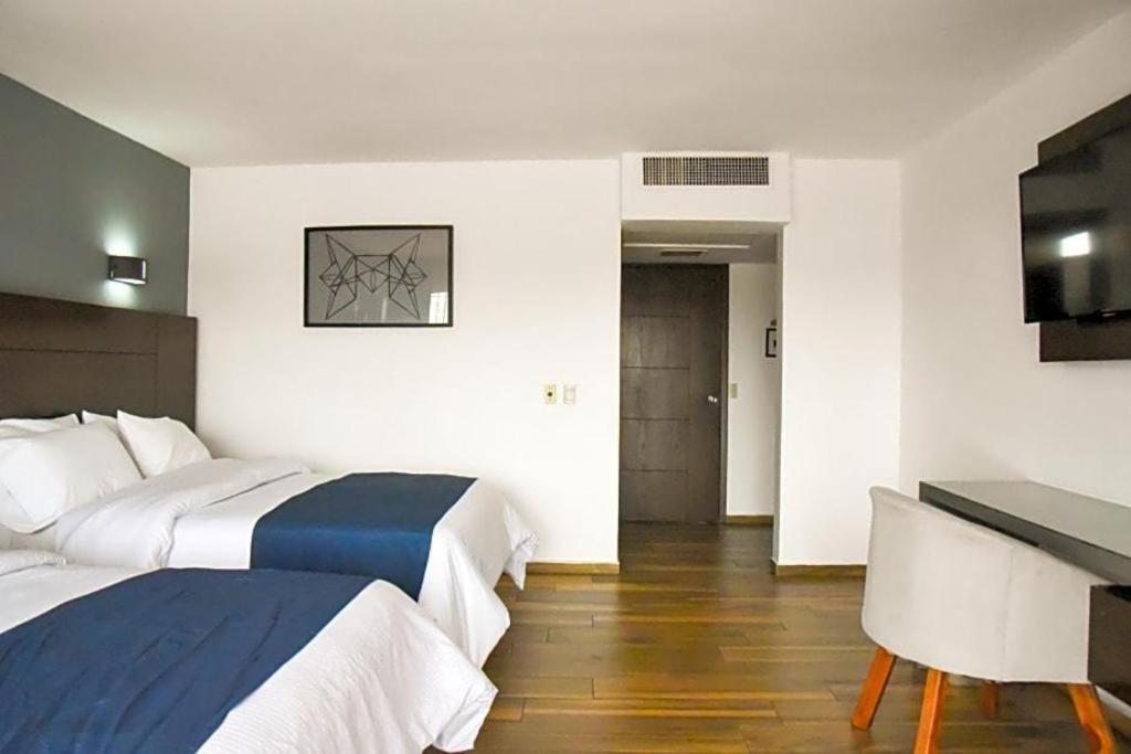 Hotel Portonovo Plaza Expo Zapopan Ngoại thất bức ảnh