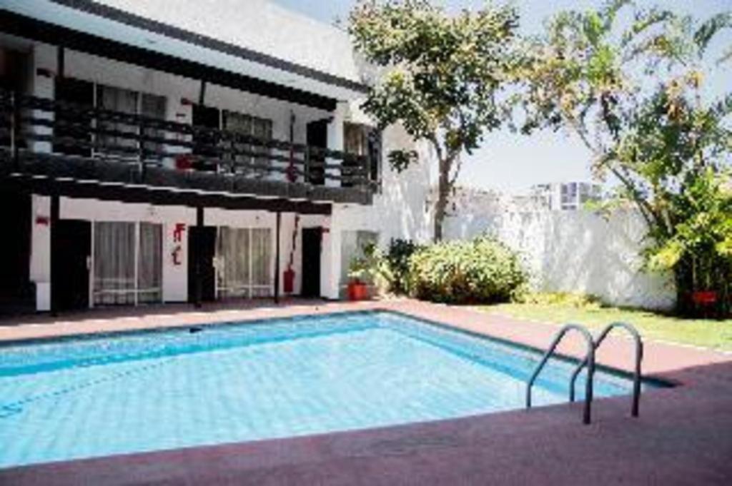 Hotel Portonovo Plaza Expo Zapopan Ngoại thất bức ảnh