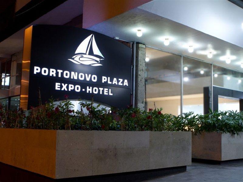 Hotel Portonovo Plaza Expo Zapopan Ngoại thất bức ảnh